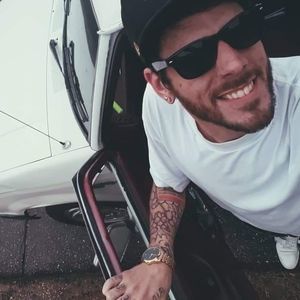 Meet your Posher, Robert